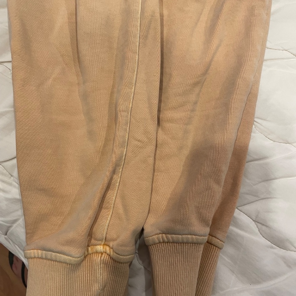 Jogger - Picture 2 of 3